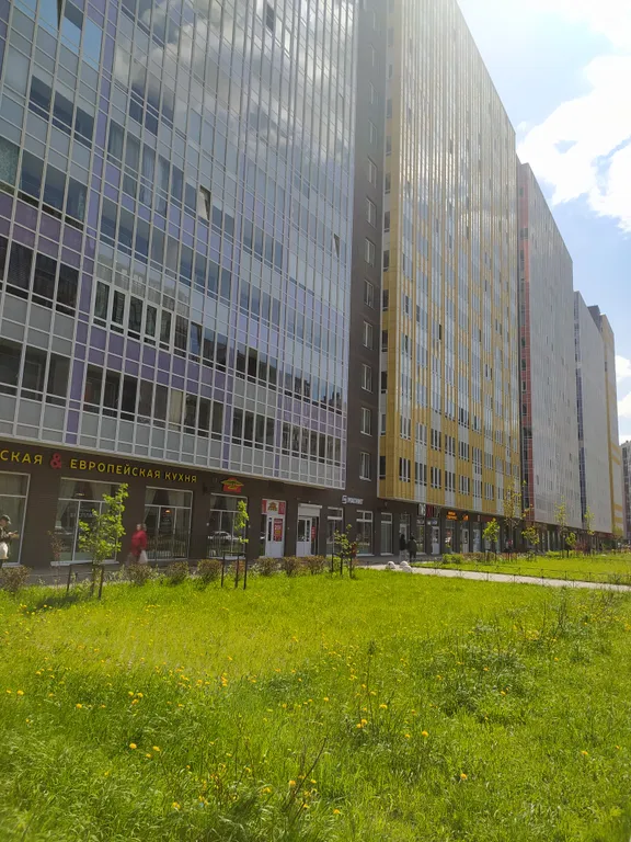 Семейные апартаменты с панорамным балконом