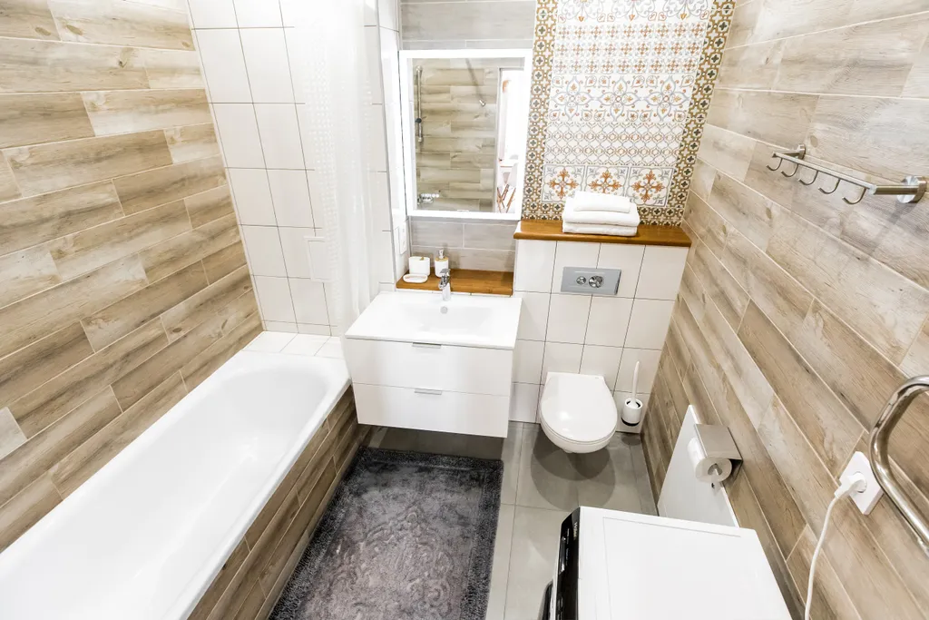 New lux apart с 3-спальнями в центре поляны