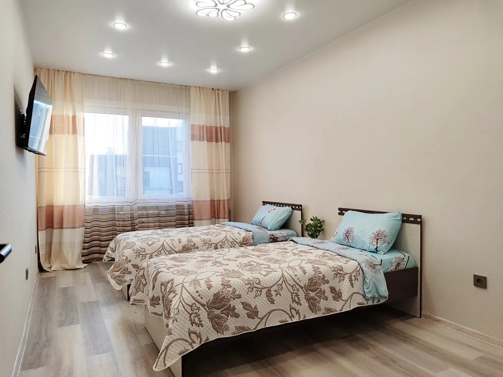 Полноценная 2-комнатная квартира рядом с Аэропортом