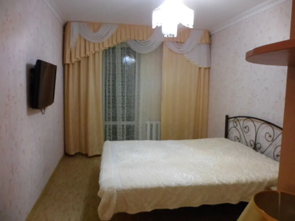 Коттедж с отдельным входом и двориком