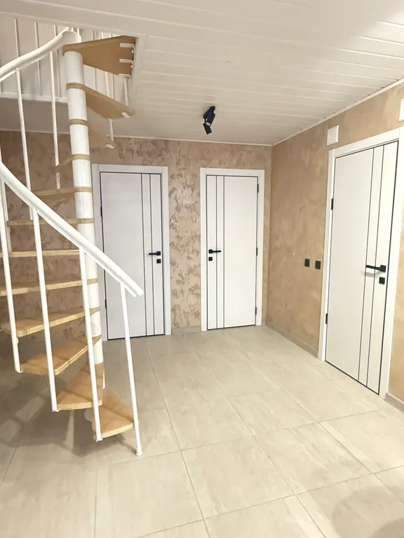 Дом в стиле А-фрейм 5 комнатный