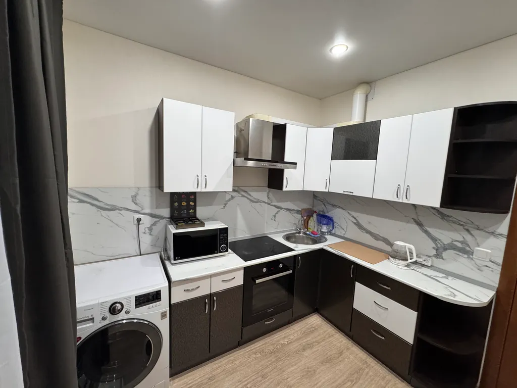 Квартира в центре с видом на Волгу с высоты птичьего полета