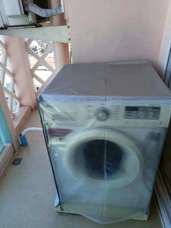 1бед 13эт вид на бассейн