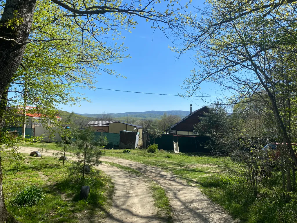 Коттедж Коттедж Дача с банькой в живописном лесу — Горячий Ключ