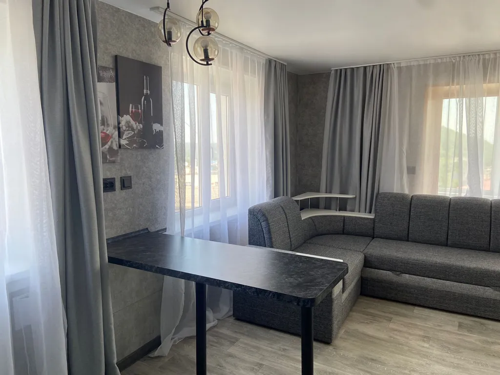 Уютная квартира на красной линии города с видом на вулканы