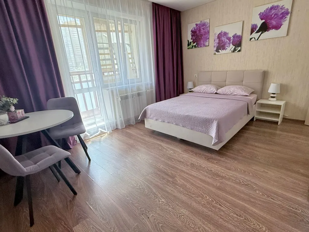 Современная уютная студия