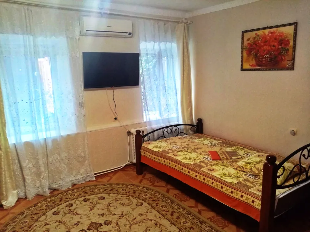 Коттедж Однокомнатный домик под ключ до 5 человек — аренда посуточно в Феодосия