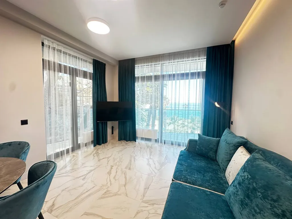 Квартира Просторные апартаменты с видом на море — аренда посуточно в Ялта