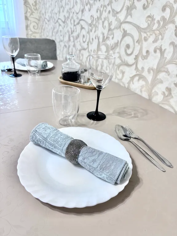 Евродвушка с видом на Ботанический сад