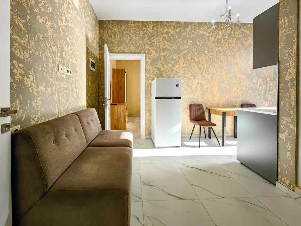 Апартаменты в светлых тонах с видом на горы