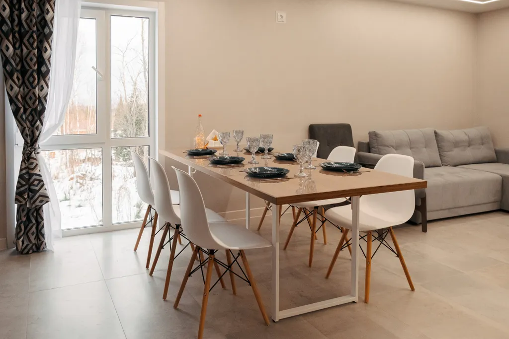 Уютный двухэтажный дом у склонов в Шерегеше