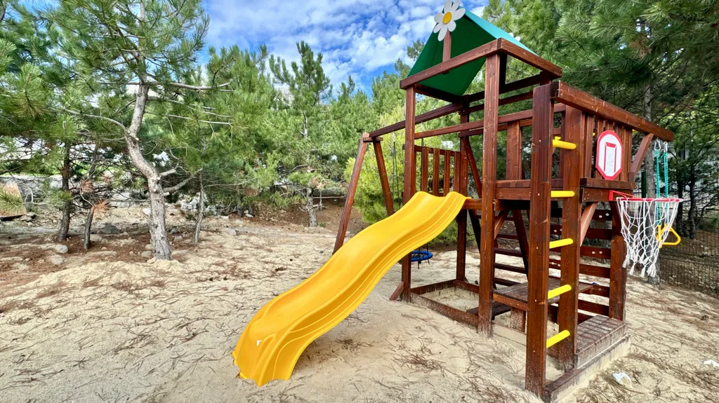 Таунхаус Фламинго, лесная зона, подогреваемый бассейн