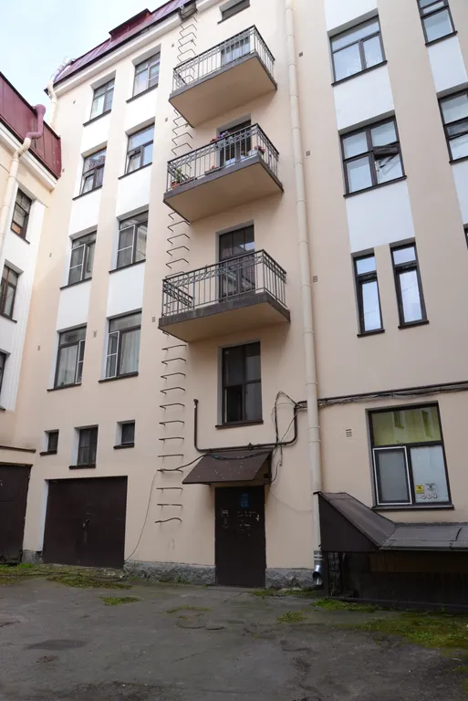 Апартамент на набережной