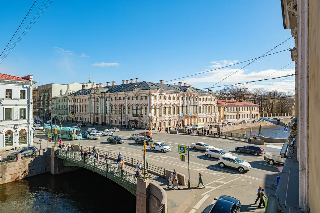 Квартира Квартира с видом на Невский проспект и набережная реки Мойки — Санкт-Петербург