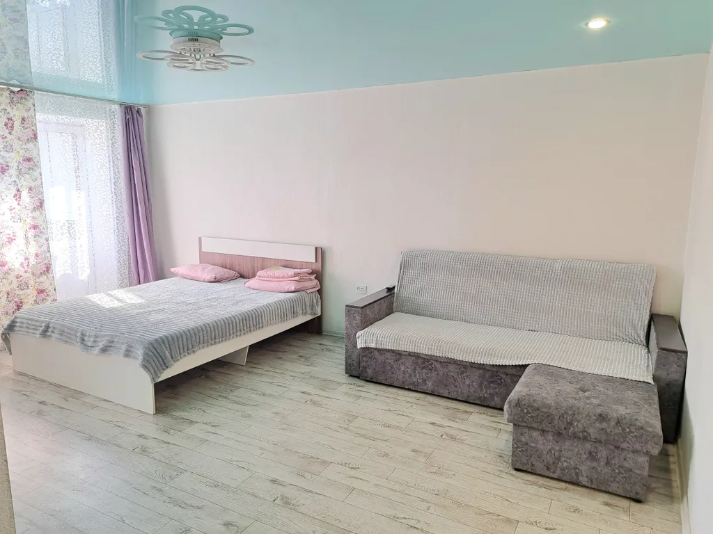 Студия у вокзала