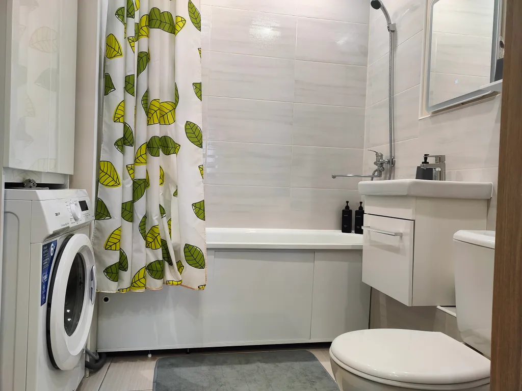 Квартира Квартира Комфортная студия у ТРЦ Veer mall — Екатеринбург