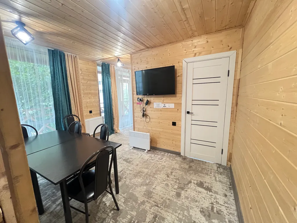 Большой дом Atlas Эльбрус в 20 минутах от поляны Азау