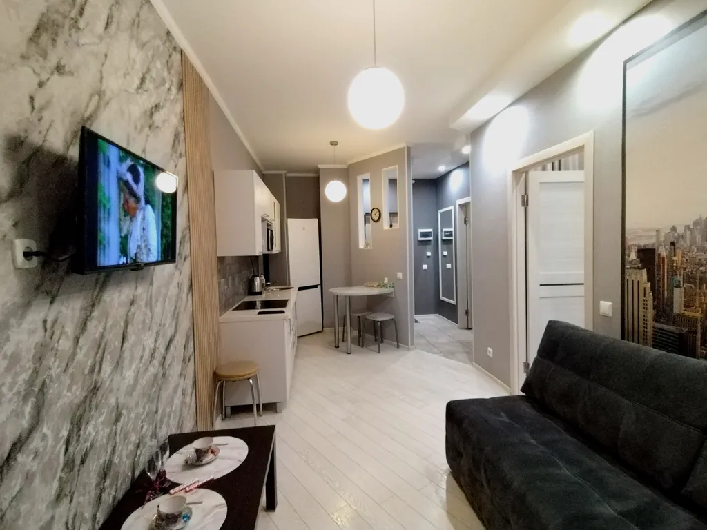 Квартира Двухкомнатная квартира с видом на город в 7 минутах езды от Кремля — Великий Новгород