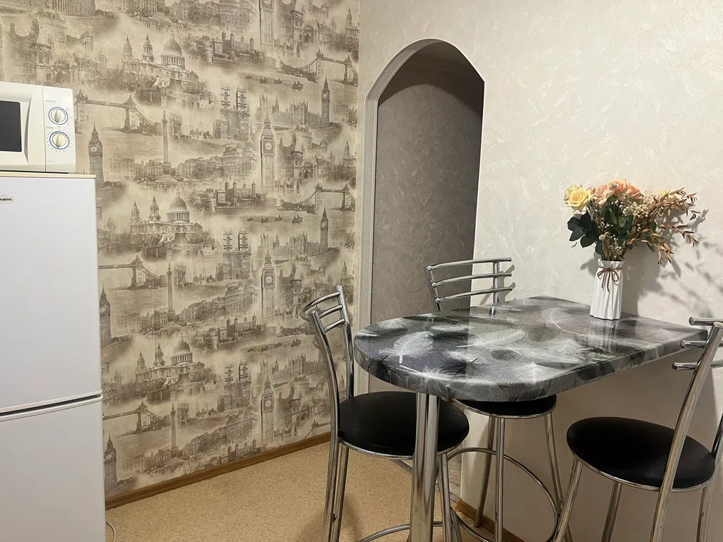 Однокомнатная квартира с видом на город