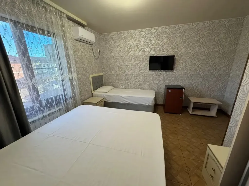 Квартира Комната номер 5 в гостевом доме Морская ласточка — Сириус