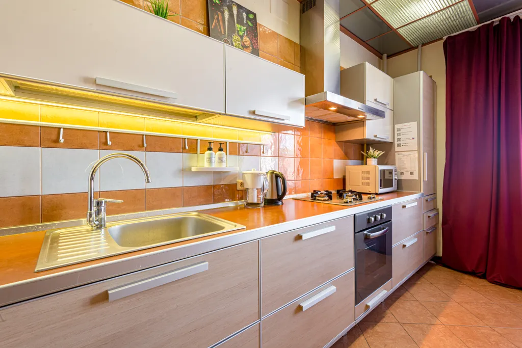 Просторная квартира с 3 кондиционерами у Волги