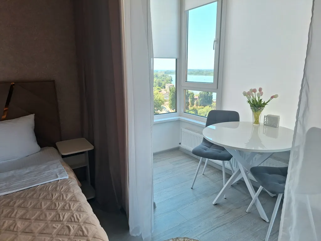 Трехкомнатная квартира с видом на Кубань