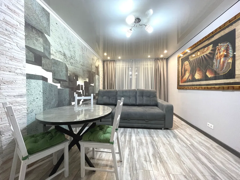 3-ком квартира с гостиной — аренда посуточно в Барнаул