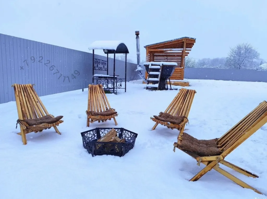 Коттедж Загородный дом с бассейном Family home — Лабинск