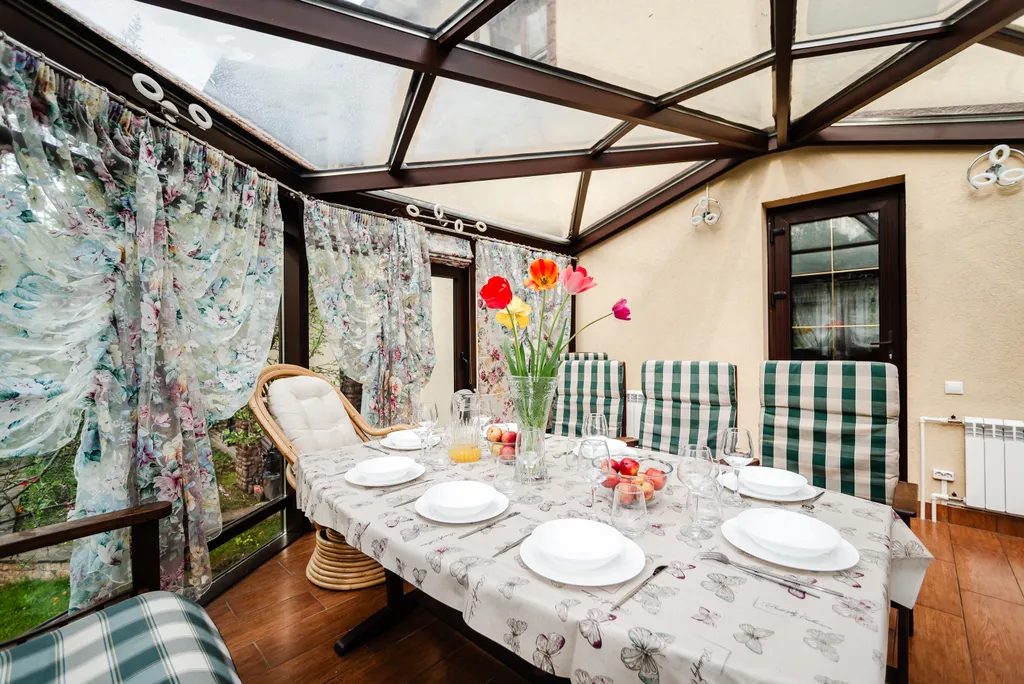 Дом с бассейном и сауной