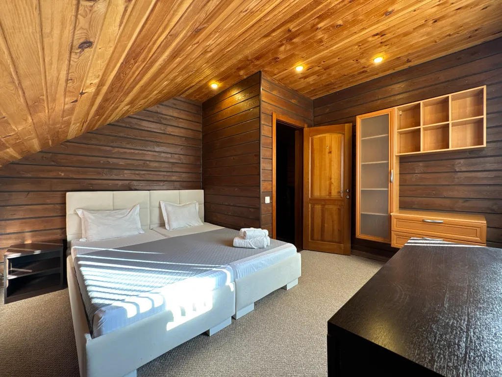 Уютный коттедж для большой компании в кедровом лесу на Телецком озере