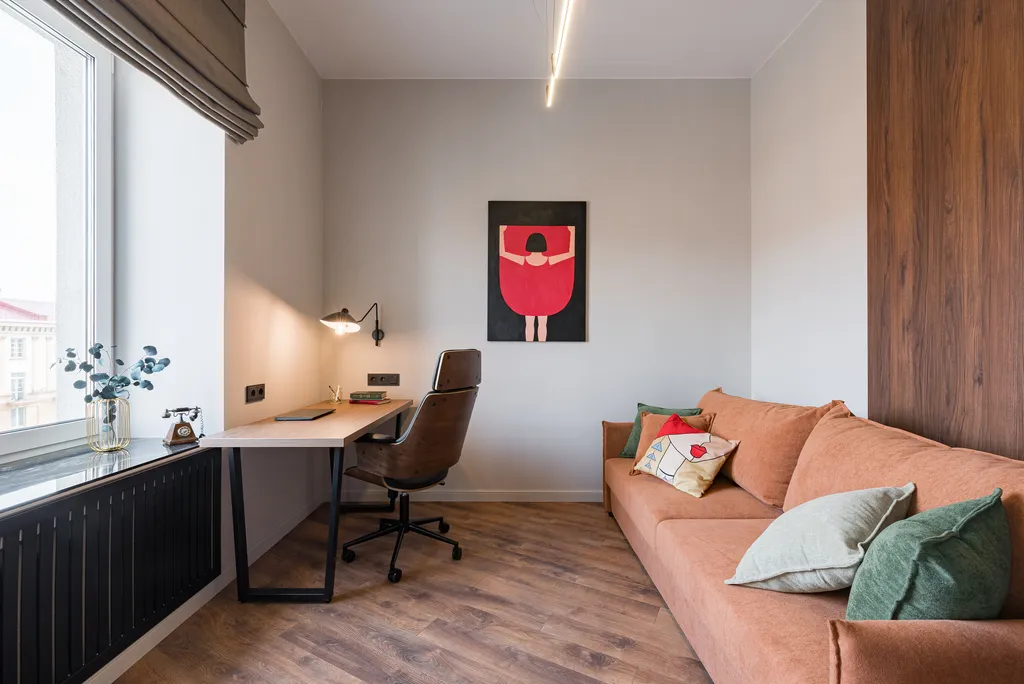 Сталинка после ремонта с видом на главный проспект и закаты