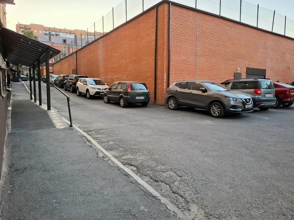 Квартира 2-комнатная Квартира — Курск