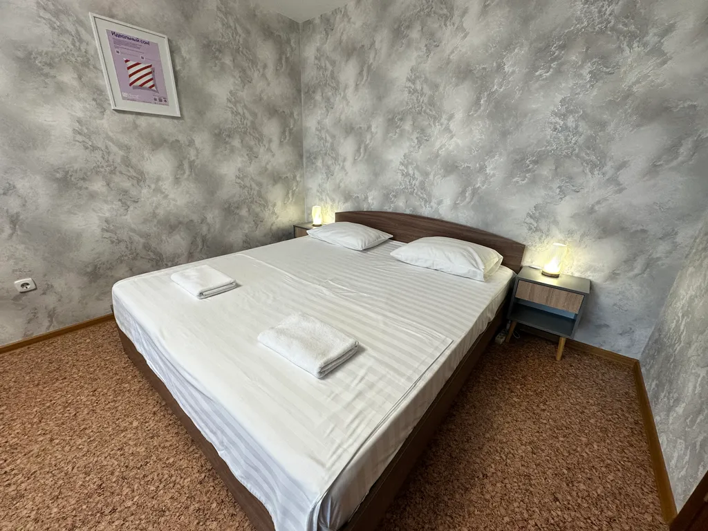 "В Гости!" на Пионерском 62 (1к квартира рядом с Сити-Молл)