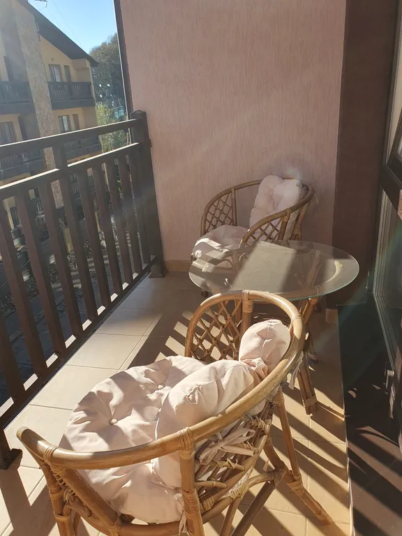 Уютная студия с видом на горы