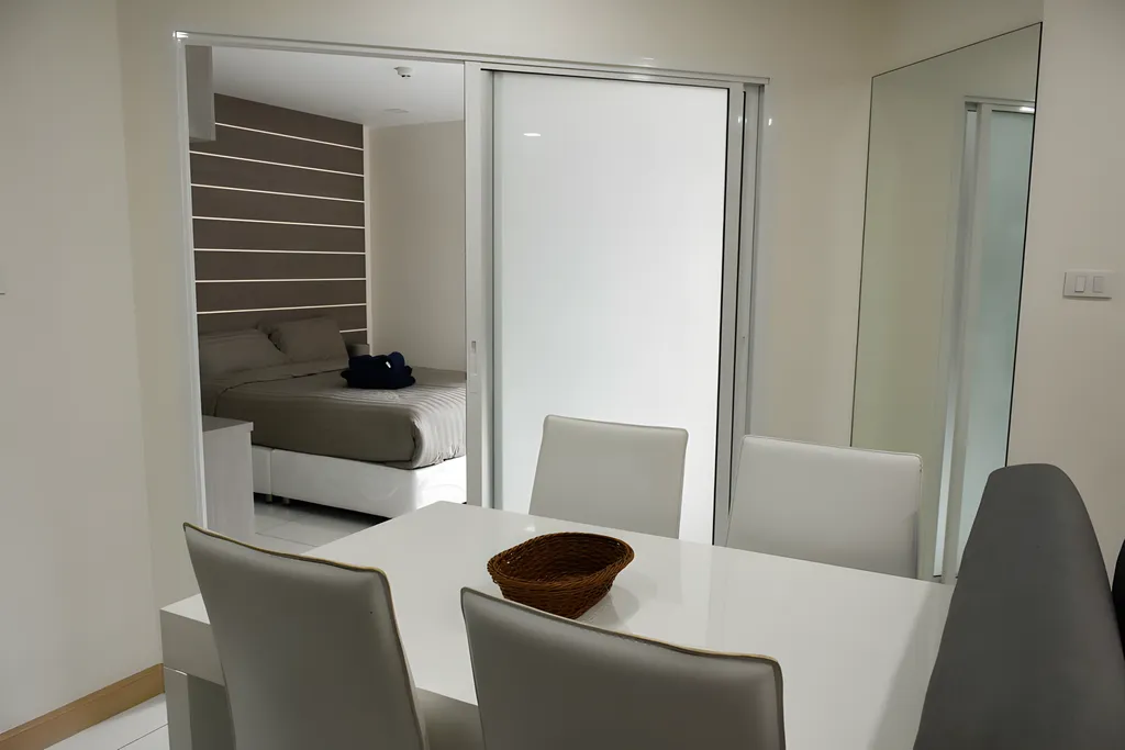 Комфортная 3-х комнатная квартира для отпуска всей семьи на 1-й линии