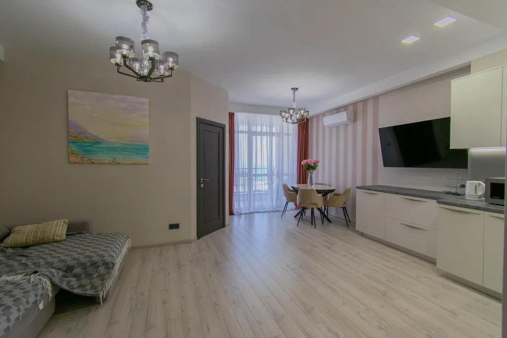 Квартира с видом на море