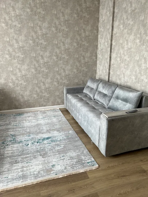 Рядом с посольствами