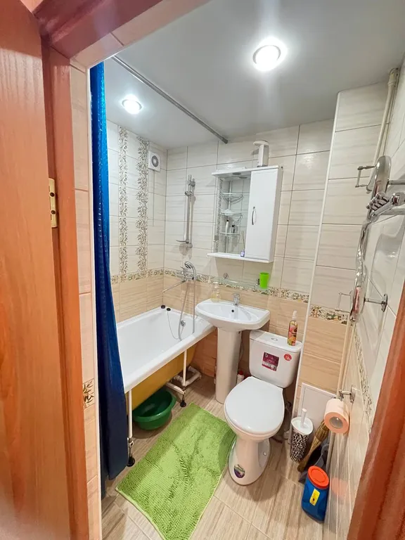 Уютная благоустроенная квартира в тихом районе