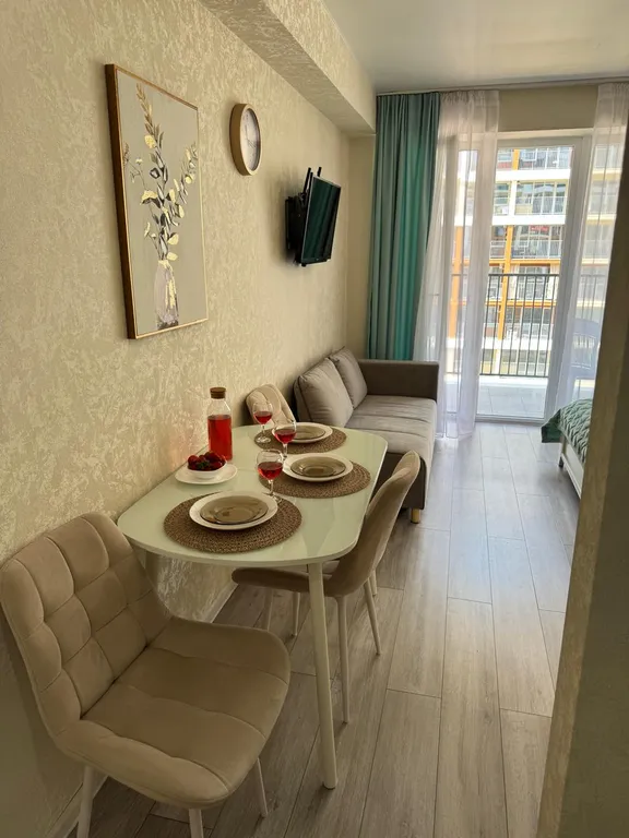 Студия с видом на море