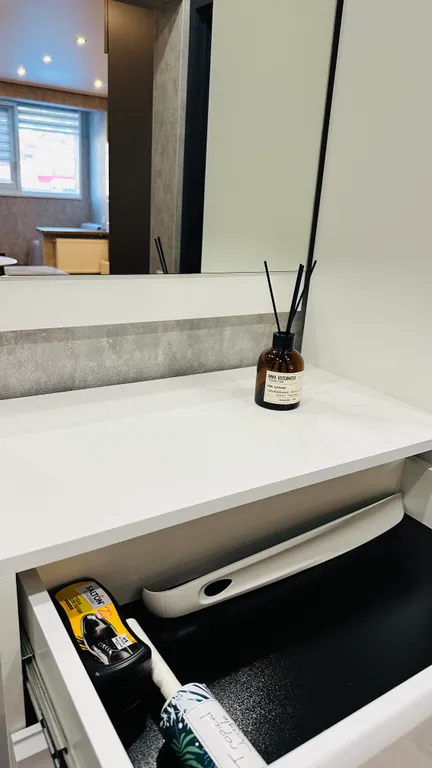 Стильная новая студия с видом на горы