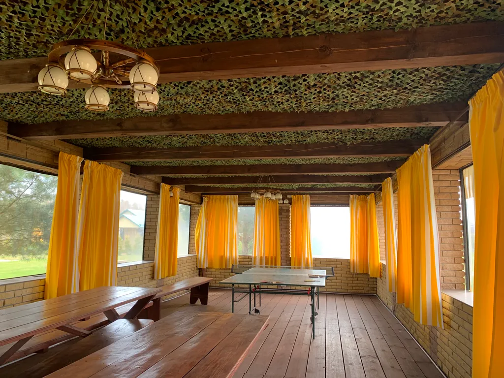 Большой уютный дом на озере