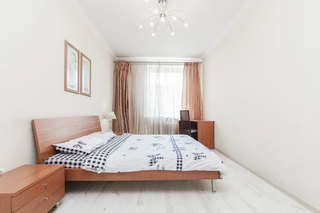 Апартаменты с кондиционером в центре на Октябрьской площади