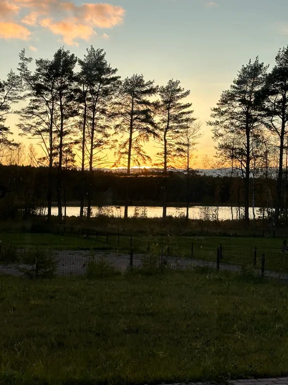 Коттедж Дом на берегу озера — Борисово