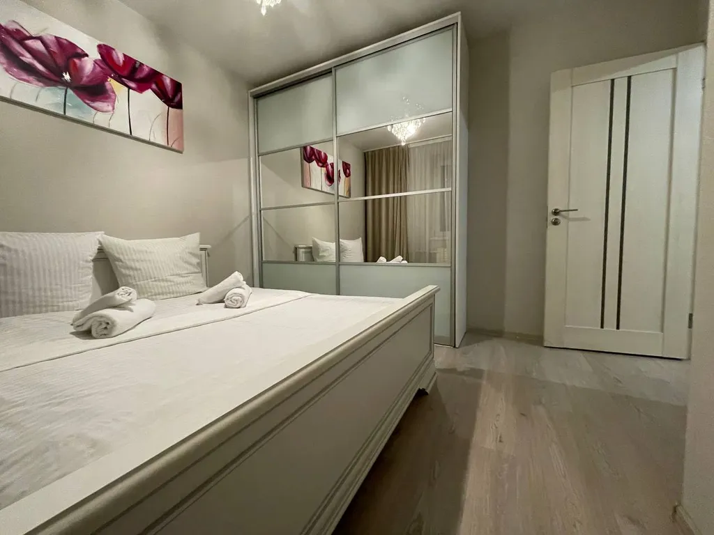 Светлая, уютная трехкомнатная квартира Белые ночи