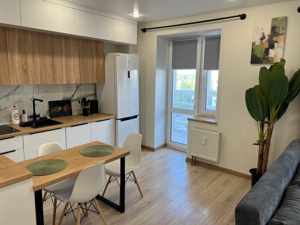 Квартира возле ТЦ Макси