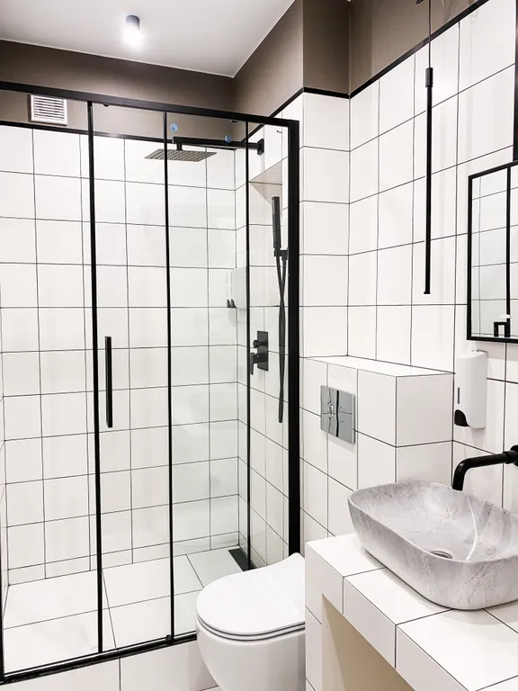 Квартира Квартира Стильная студия Тёмно-синяя в центре — Калининград