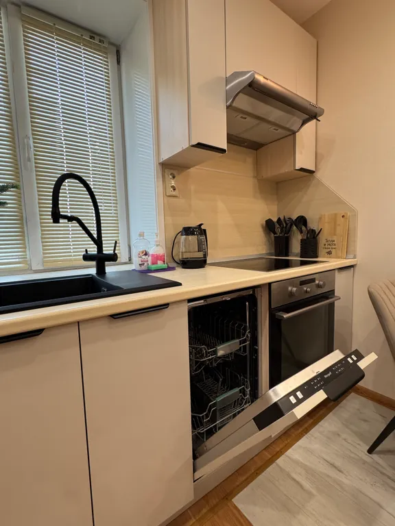 Красивая квартира недалеко от аэропорта