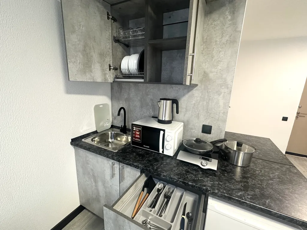 Отличная студия, район Нефтегаз