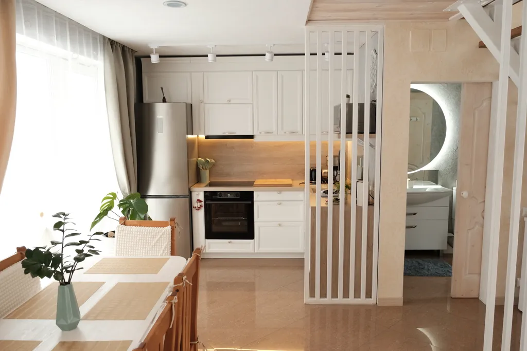 Большой уютный дом с видом на лес