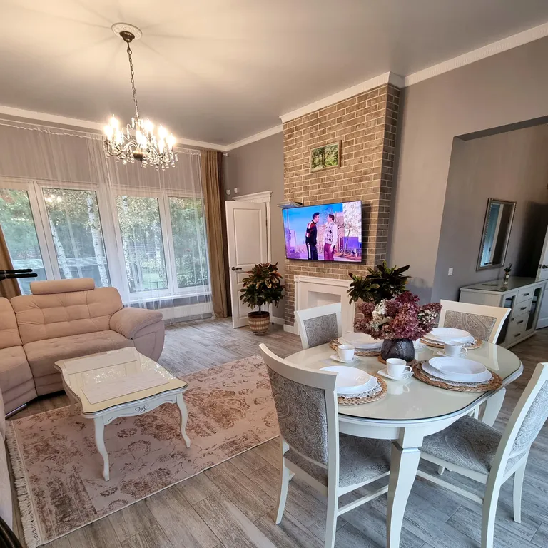 Brest dream garden. Атмосферный гестхаус с шикарным видом на лес